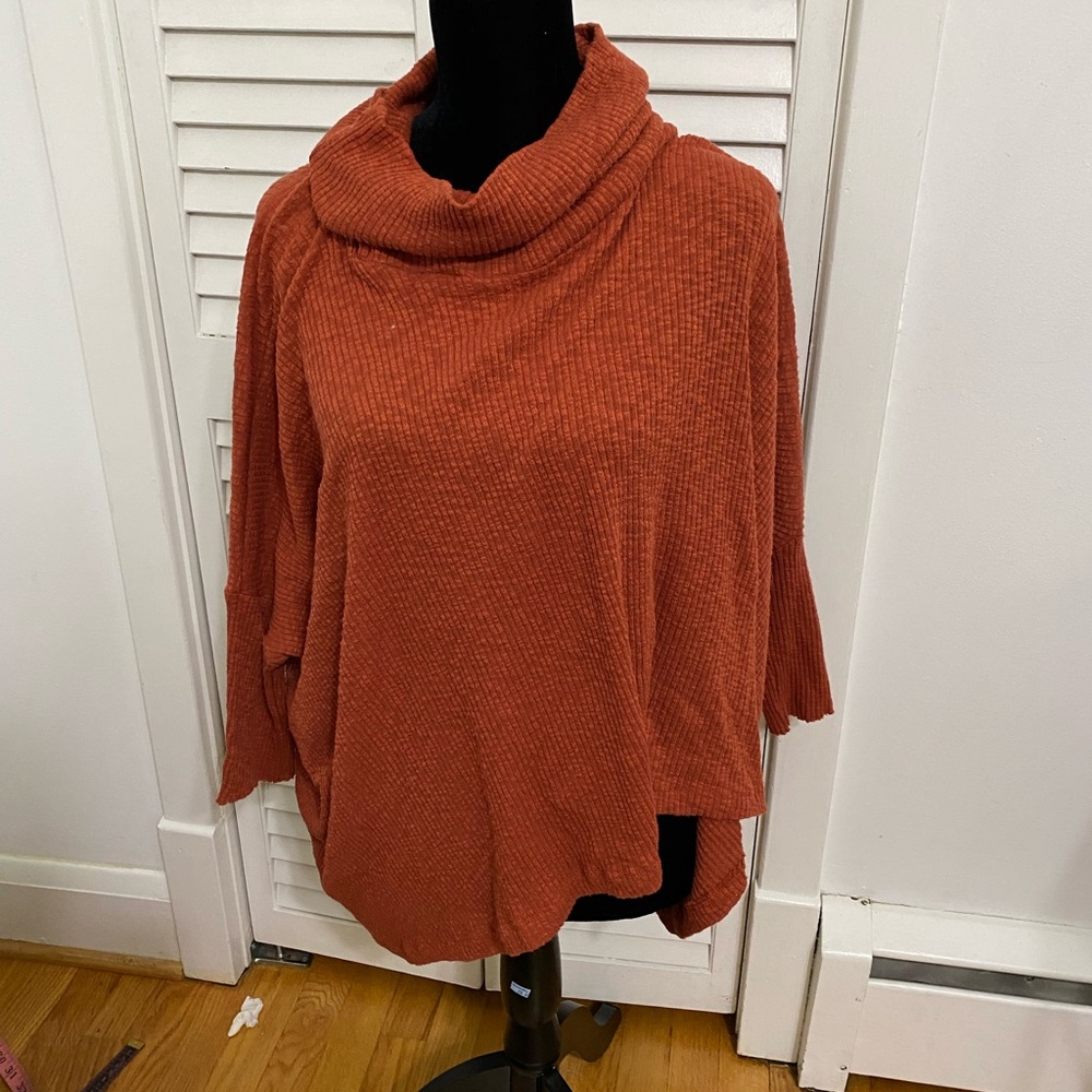Free People Beach turtleneck open back sweater rust orange size M
